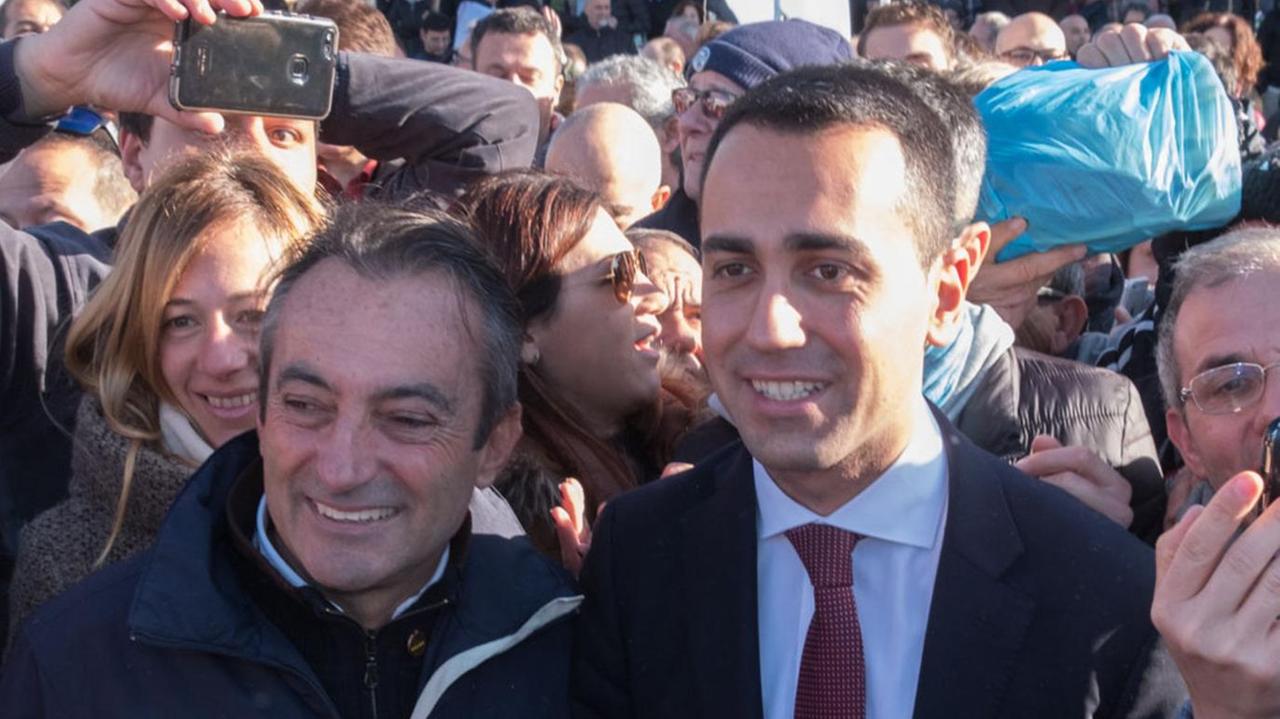 Di Maio: «Fidatevi di noi faremo ripartire la Sardegna»