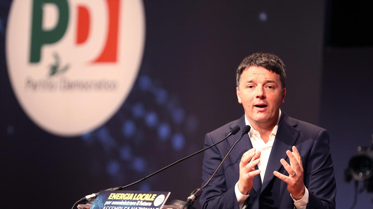 Attacco hacker al Pd di Firenze, online anche dati personali di Renzi