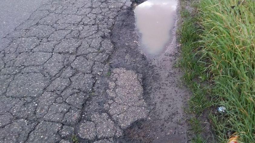 Le buche sulla via Sanminiatese