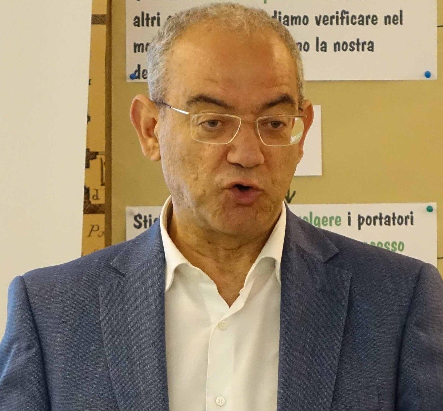 Rinnovi contrattuali, 200 in piazza 
