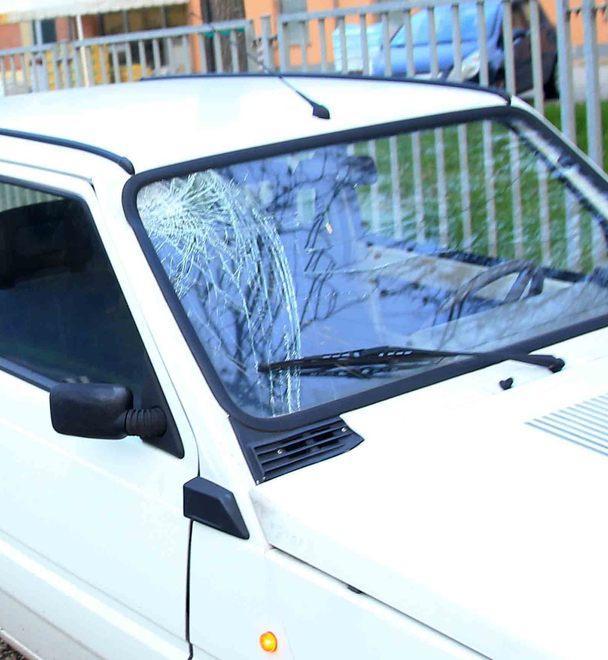 Ciclista travolto da un’auto, è grave 