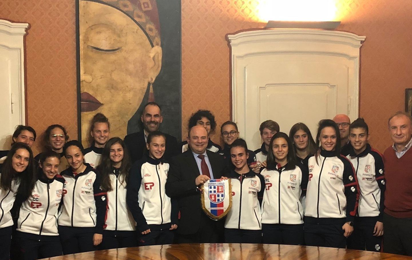 Gli auguri del sindaco alle rossoblù 