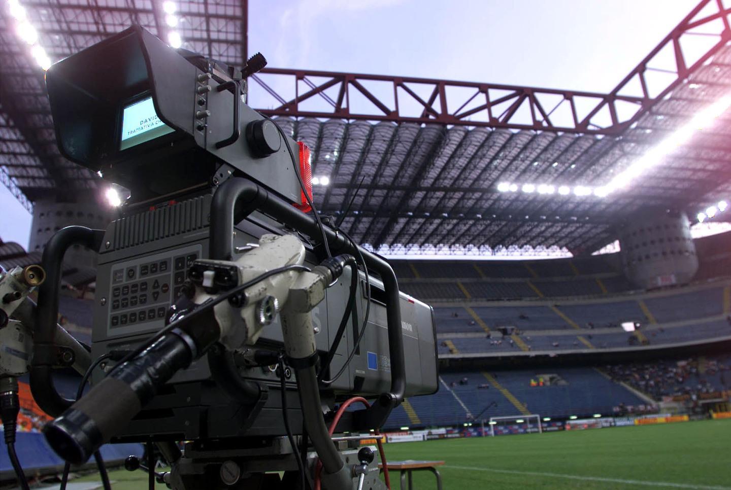 Diritti tv, la palla adesso passa all’Antitrust