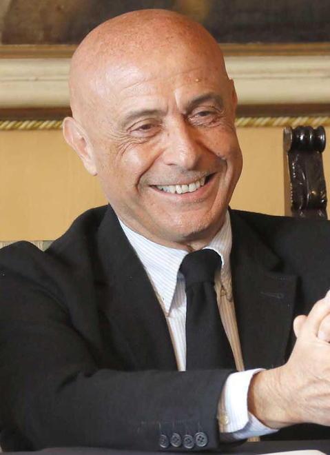I ministri Minniti e Calenda in città lunedì 12 e giovedì 15