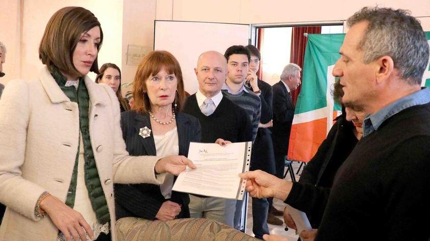 Forza Italia agli azzerati: più risarcimenti con il Fitd