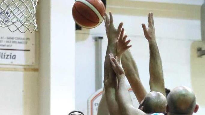 Ies riceve domani al Palasport il Jolly Acli Livorno