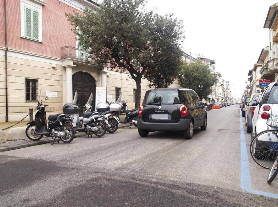 Marciapiedi e strade: stagione di lavori 