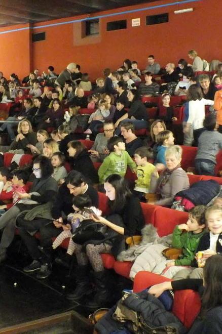 Più di ottocento tra grandi e piccini per “Azzurra Balena”