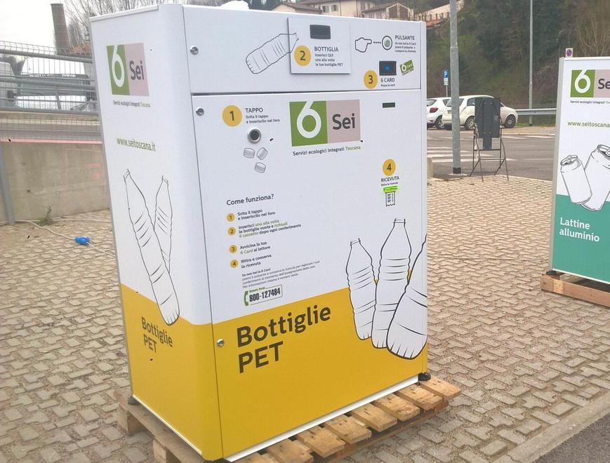 Arrivano i cassonetti intelligenti 