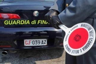 Falsi finanzieri entrano nelle case È allarme truffa