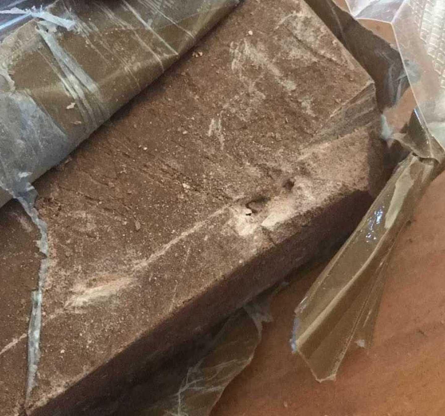 “Cocaina nera” all’Isola Bianca il cuoco patteggia quattro anni 