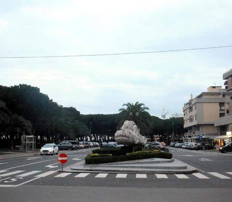 Partenze e arrivi Gli orari previsti