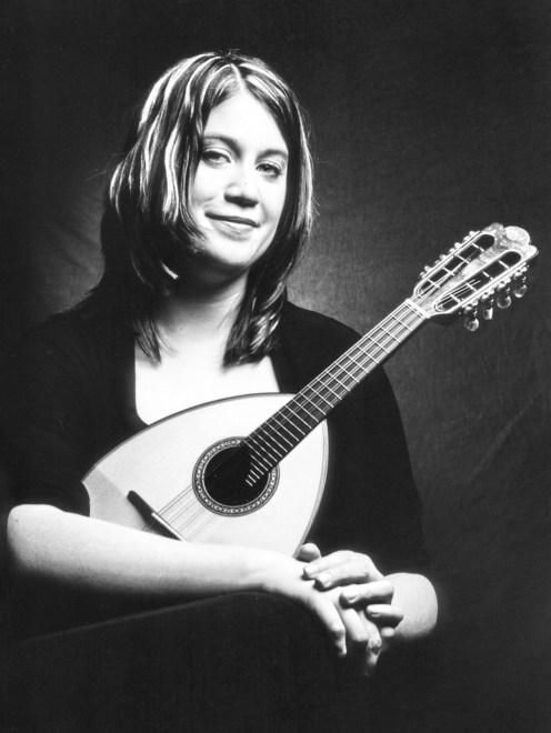 Il mandolino della Hinsche al S. Carlo 