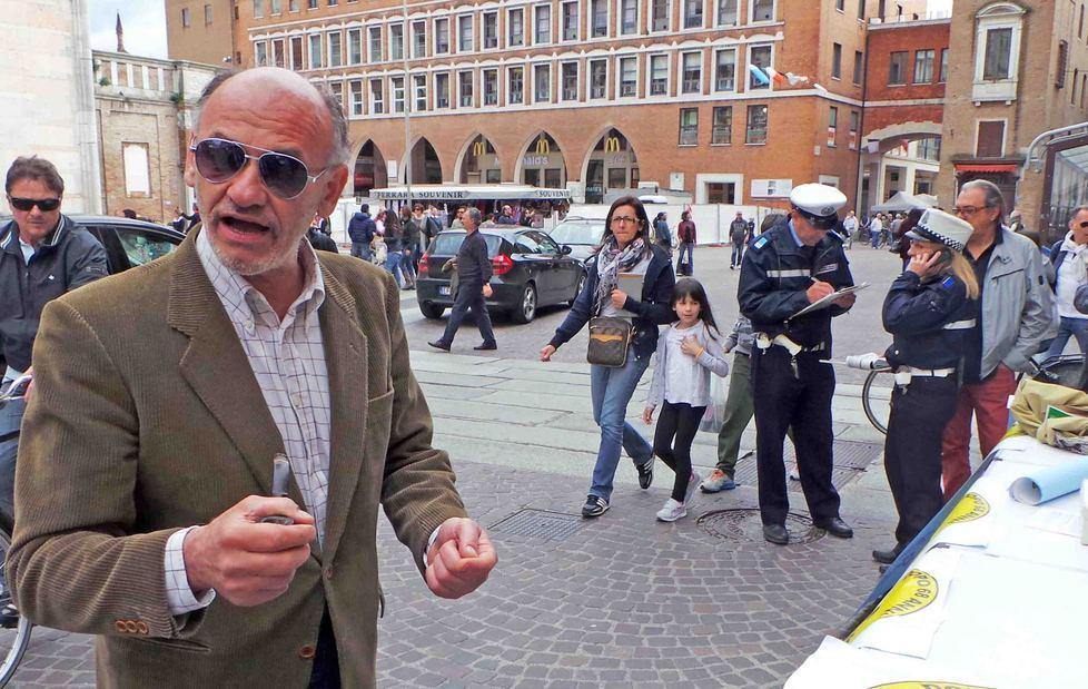 I radicali: ora una convenzione con Comune e Consiglio notarile