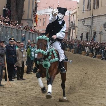 Guarnero Step, Natasha e Columbedda galoppano verso la gloria coi loro cavalieri