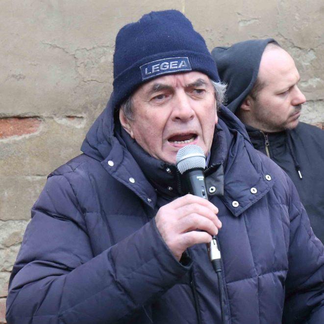 Presente anche l’ex Br Loris Tonino Paroli «Dobbiamo combattere per i diritti sociali» 