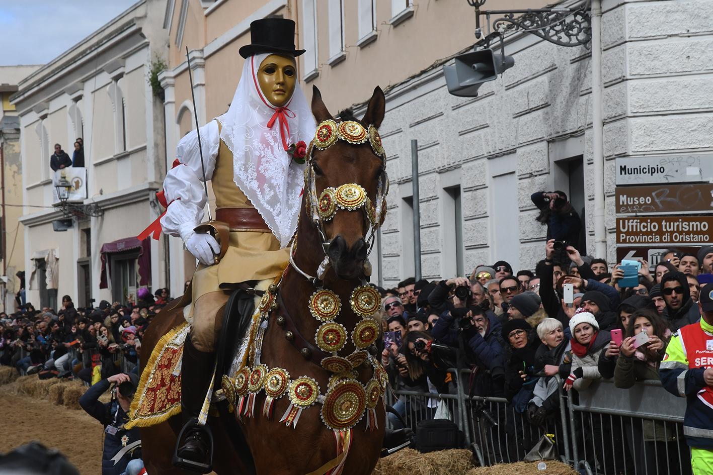 Su componidori dei contadini (foto Francesco Pinna)