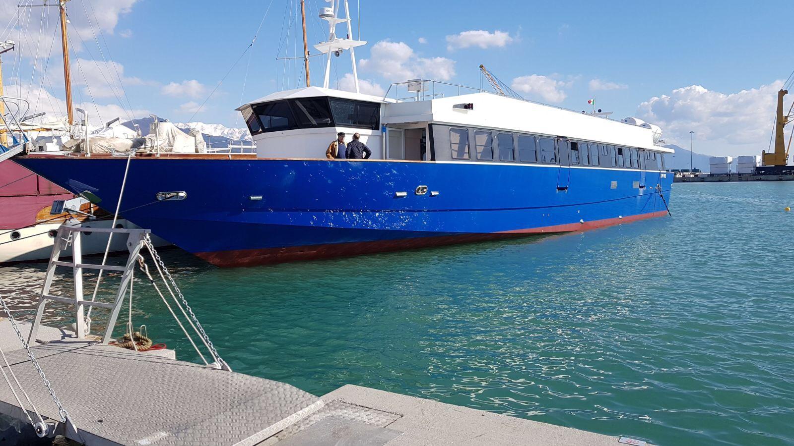 Il Nettuno, nuovo traghetto passeggeri di Aquavision