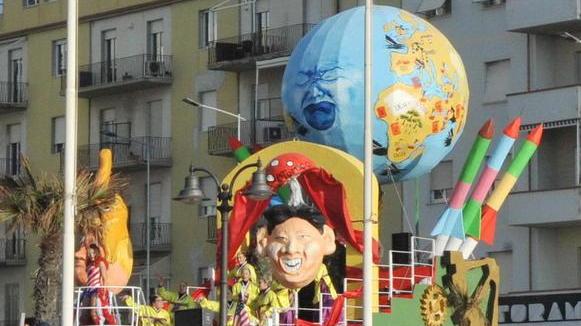 In settemila sul lungomare di Follonica