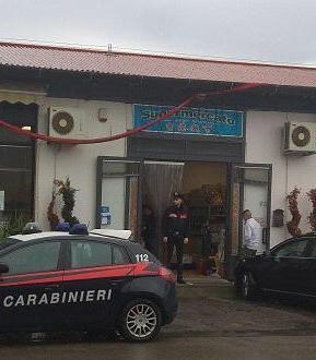 Arrestato mentre tenta di rubare in un supermercato