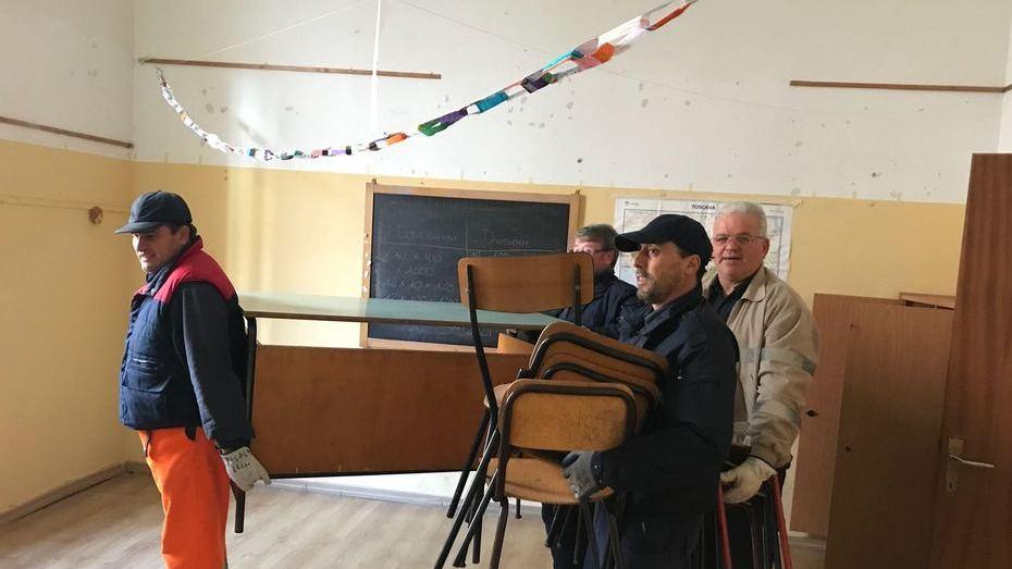 Sigilli alla scuola, studenti trasferiti. «Tutto secondo il piano previsto»