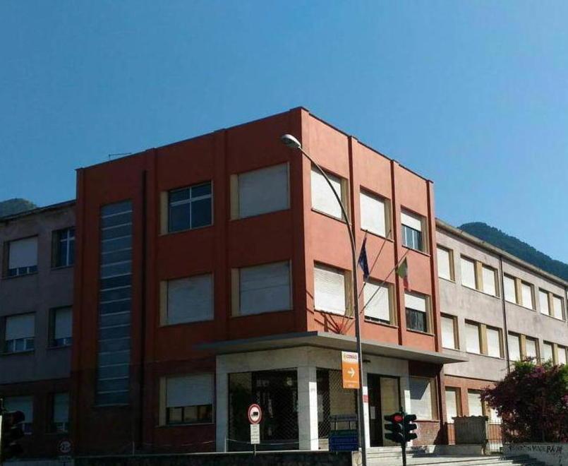 Preiscrizioni, difficoltà per la sezione geometri 
