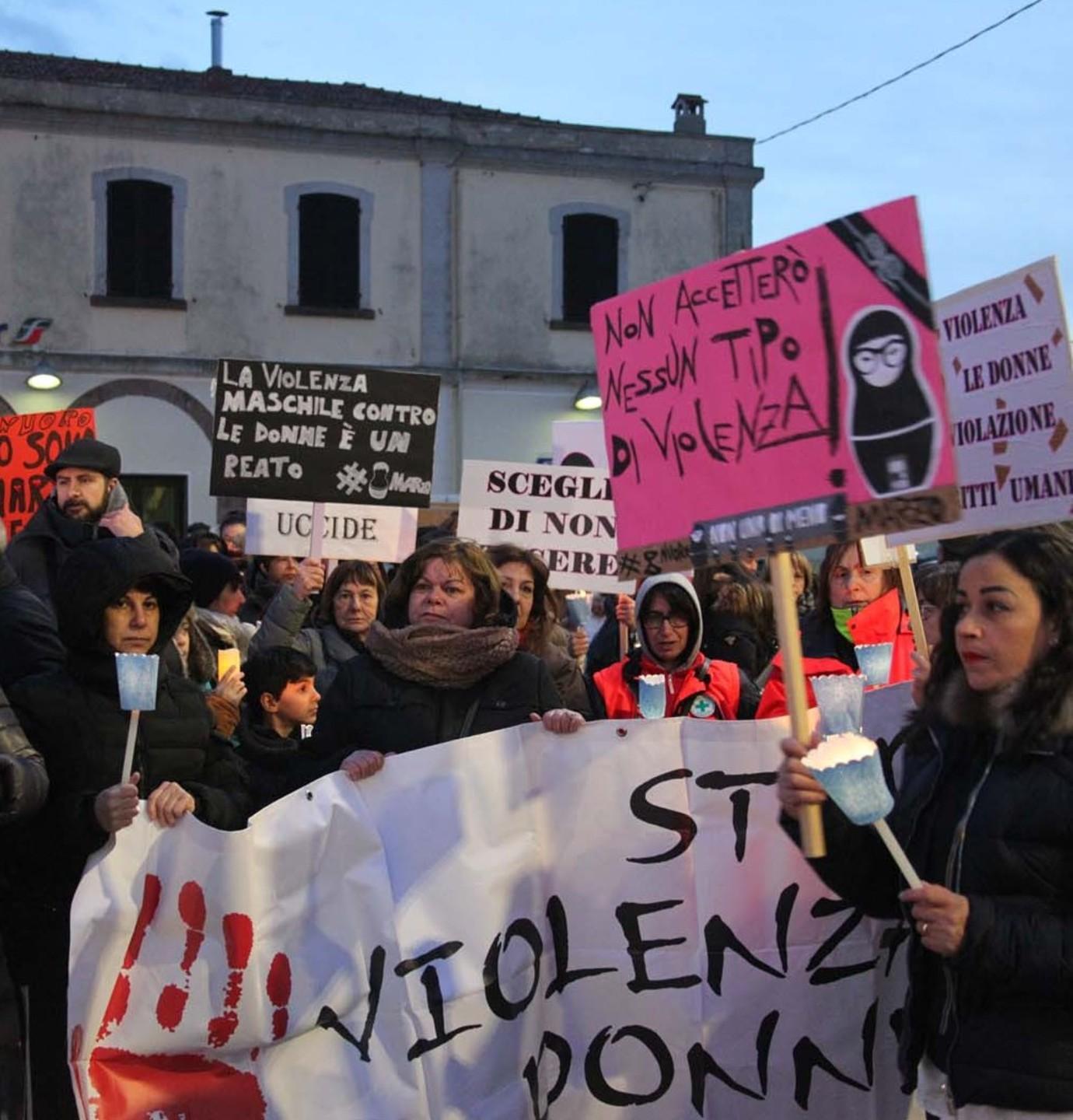 No alla violenza: «Martina siamo tutte» 