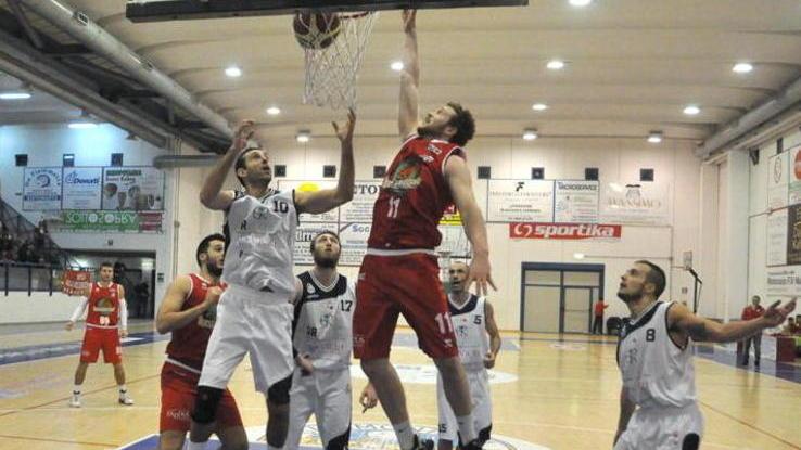 È la grande sera del derby A Cecina arriva il Piombino