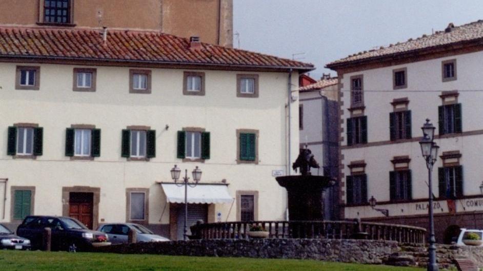 Scatta l’allarme: «È scomparsa» E invece era a mangiare una pizza