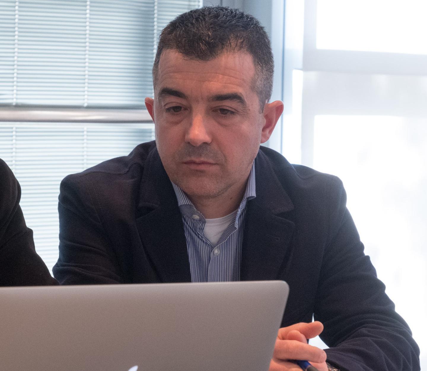 Lai, Vallascas e Vargiu promossi dalle imprese 