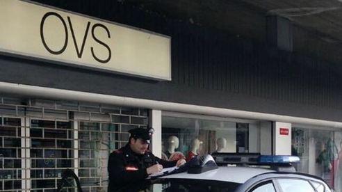 Furto all’Ovs, arrestata