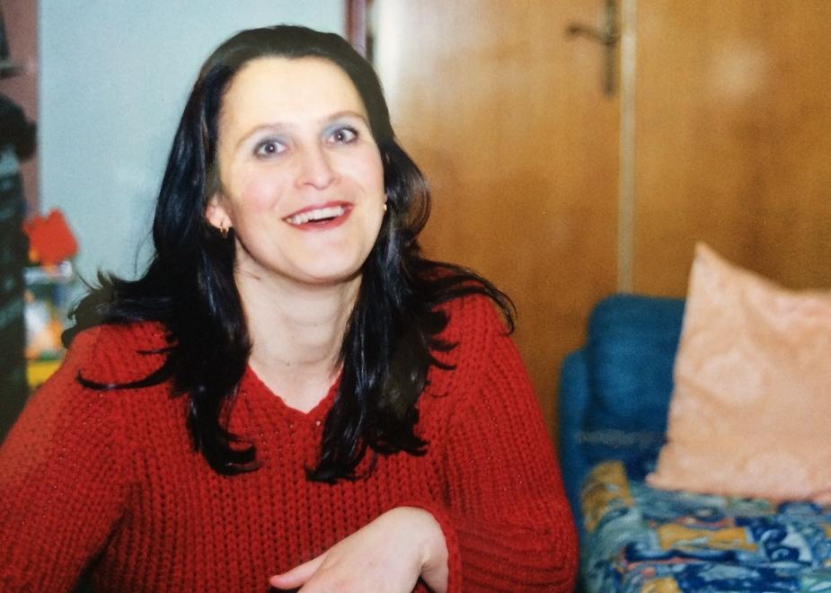 L’abbraccio del Papa a Sandra, malata di Sla ricevuta in Vaticano 