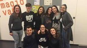 I ragazzi delle terze in prima linea nella lotta al cancro