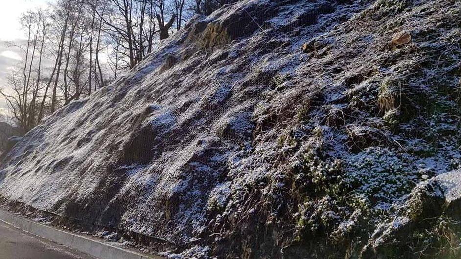 Paesi e cave tutti innevati fino a 400 metri