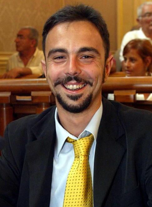 Chiedevi soltanto lavoro e dignità e io non ce l’ho fatta a aiutarti