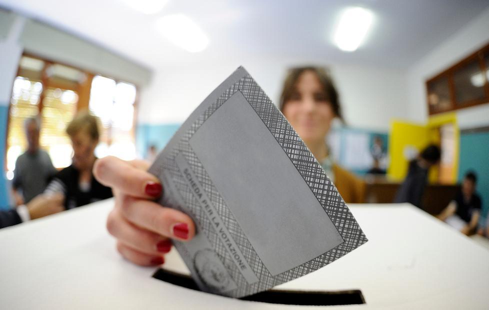Chiamati al voto 405mila reggiani in 476 sezioni 