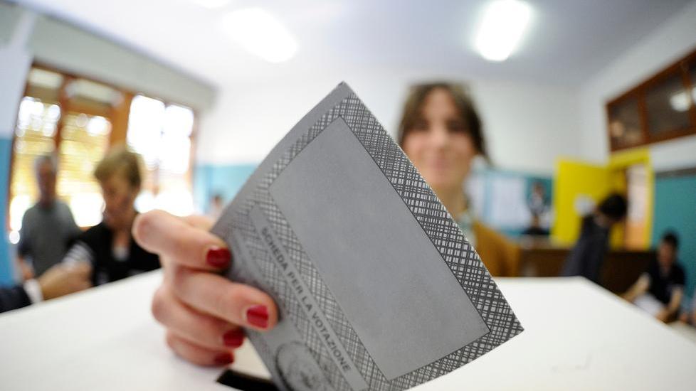 Chiamati al voto 405mila reggiani in 476 sezioni