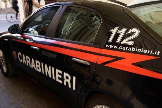 «Un extracomunitario ha accoltellato una ragazza», ma era solo un'allucinazione