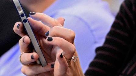 Rapinato dell’iPhone per fare sparire il video del rapporto sessuale