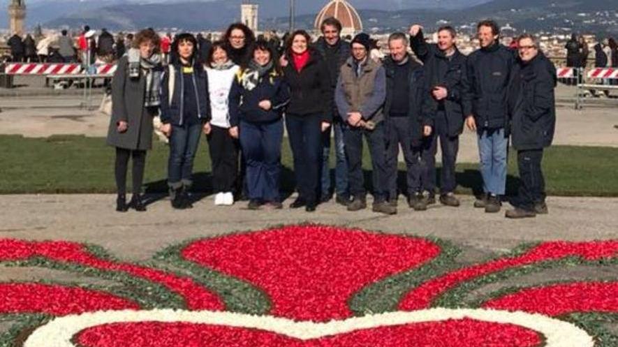 Infioratori conquistano piazzale Michelangelo