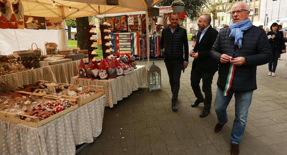 Mercato internazionale nell’uovo di Pasqua 