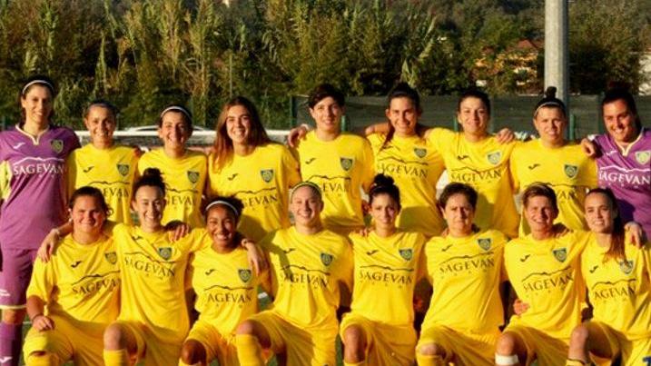 Il rigore non c’è, l’azzurra lo calcia fuori