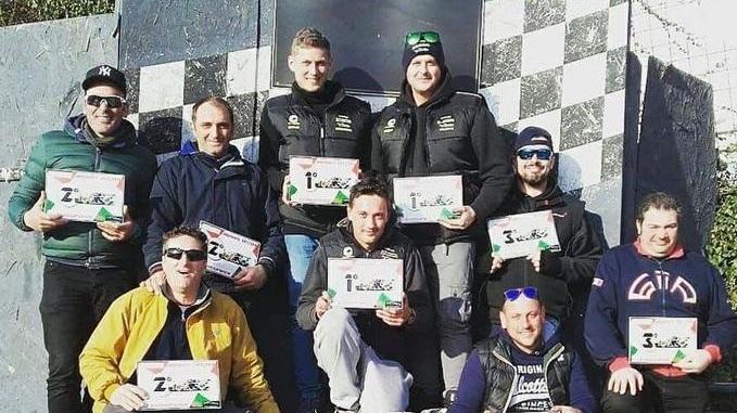 Brillano i portacolori della Rc model Massa