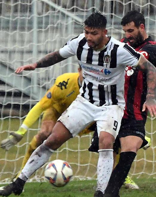 Massese, stai attenta alla Lavagnese 