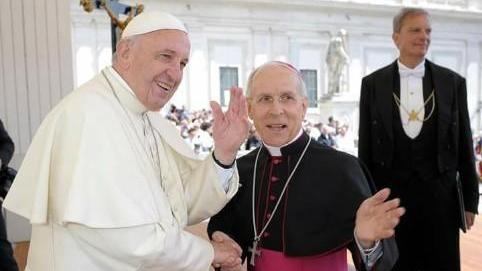 L'arcivescovo Sanna con Papa Francesco