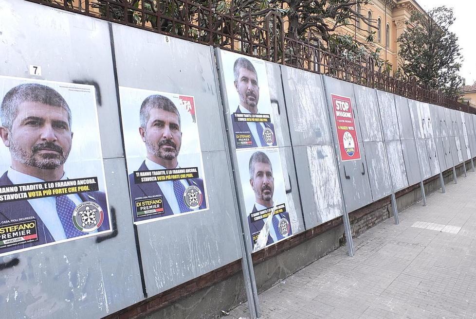 LeU: Casapound oscura i nostri manifesti