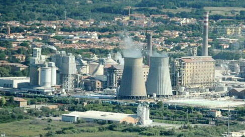 Giù una torre Amon, Solvay cambia volto
