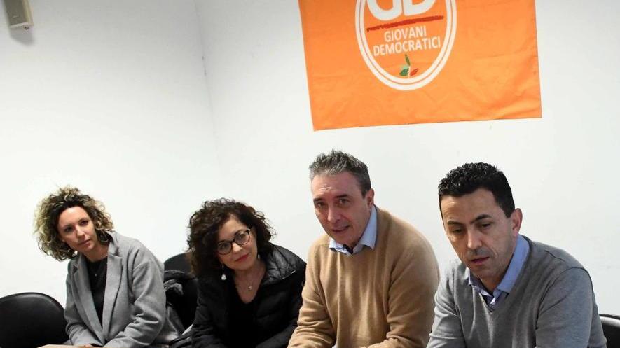 «Aggiusteremo i cocci di un Pd in frantumi»