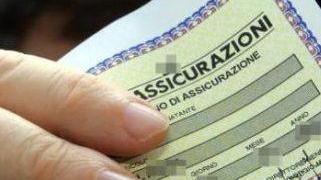 «Mi sono fidato, ho perso metà stipendio»