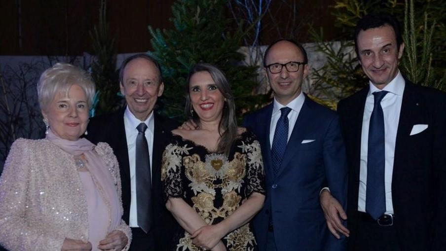 La dinasty si è semplificata Controllo al ramo di Enrico